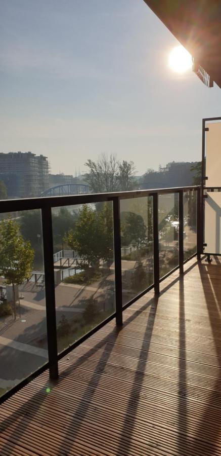 River Deluxe Atal Towers Apartment Breslau Exterior foto